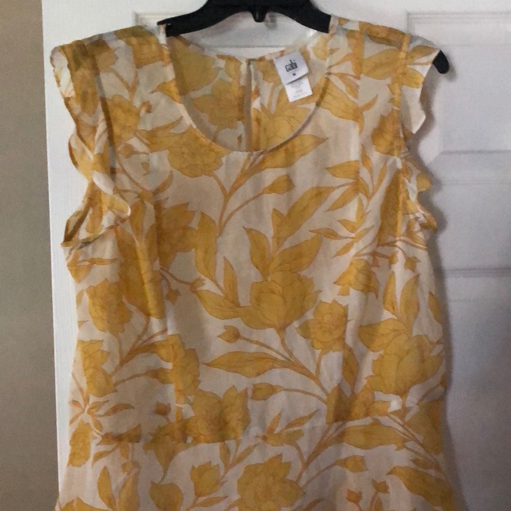 Cap sleeve CAbi floral blouse with peplum bottom